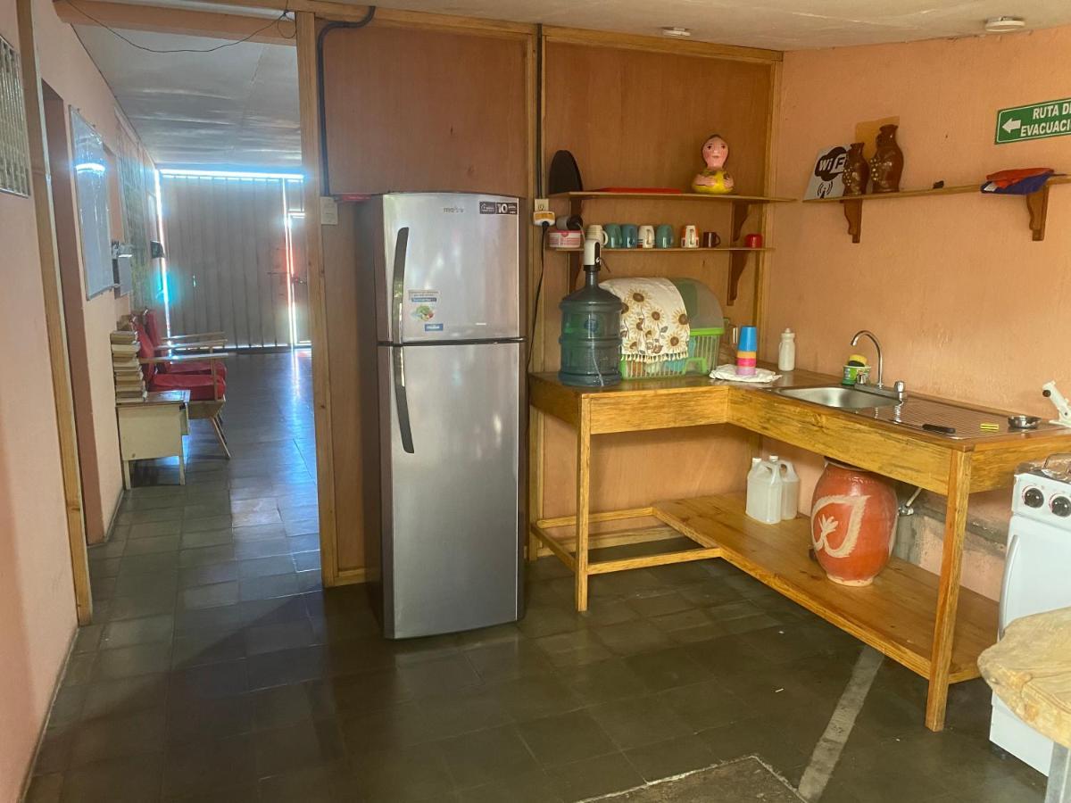 Hostal Mariella Estelí エクステリア 写真